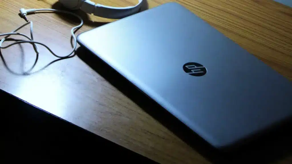 رفع مشکل پرش تصویر لپ‌ تاپ اچ‌ پی